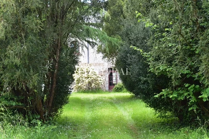 achat vente Demeure Médiévale a vendre  classée MH , colombier La Roche Bernard , à 20 mn des plages MORBIHAN BRETAGNE
