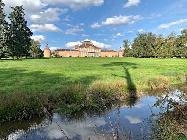 achat vente Château Classique a vendre  classé Monument Historique ,  dépendances Nord Allier , 2h30 Paris ALLIER AUVERGNE