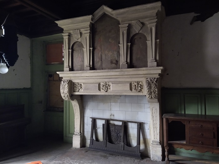 achat vente Demeure Renaissance a vendre  Classée Monument Historique en totalité , grandes caves Nancy   à 30 mn, 1h30 Paris (TGV), en position dominante MEURTHE ET MOSELLE LORRAINE