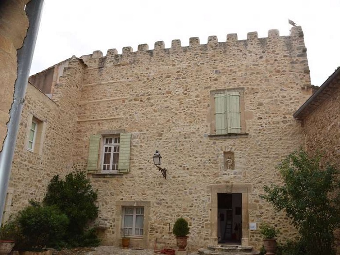 achat vente Château rustique a vendre  ISMH restauré , dépendance, piscine Secteur Béziers  HERAULT LANGUEDOC ROUSSILLON